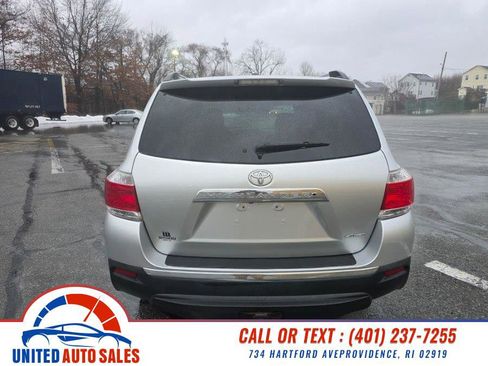 Used 2012 Toyota Highlander Limited image 4