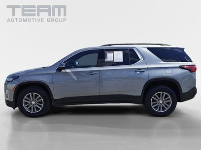 Used 2023 Chevrolet Traverse LT