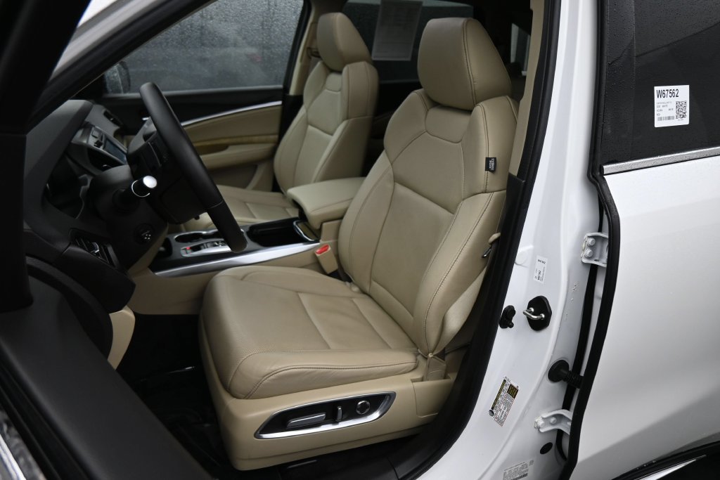 Used 2020 Acura MDX w/ Technology Package FWD image 14