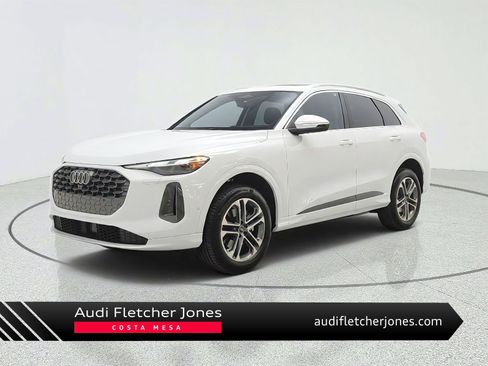 Used 2025 Audi Q5 Premium w/ Convenience Package AWD/4WD image 1