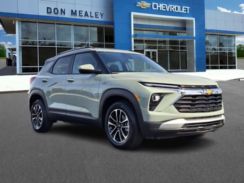New 2026 Chevrolet TrailBlazer LT image 1