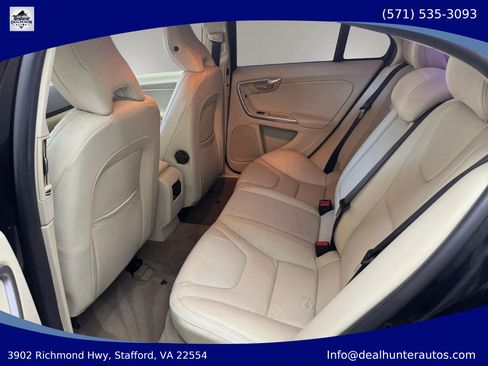 Used 2012 Volvo S60 T5 FWD image 11