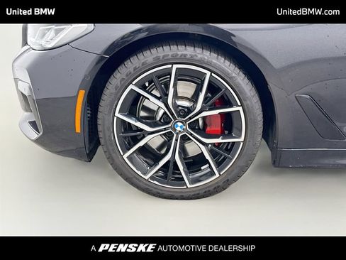 Certified 2023 BMW 530i w/ M Sport Package RWD image 9