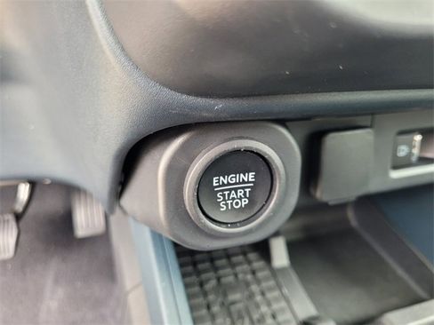 Used 2025 Ford Maverick Lariat w/ 4K Tow Package image 29