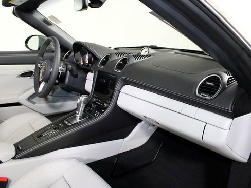 Certified 2025 Porsche 718 Boxster GTS RWD image 26