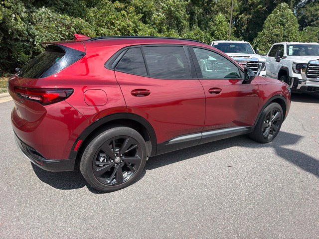 Used 2023 Buick Envision Essence w/ Sport Touring Package FWD image 4
