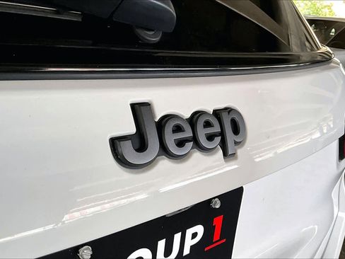 Used 2023 Jeep Compass High Altitude AWD/4WD image 30
