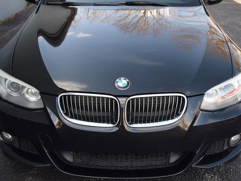 Used 2012 BMW 335i Convertible image 29