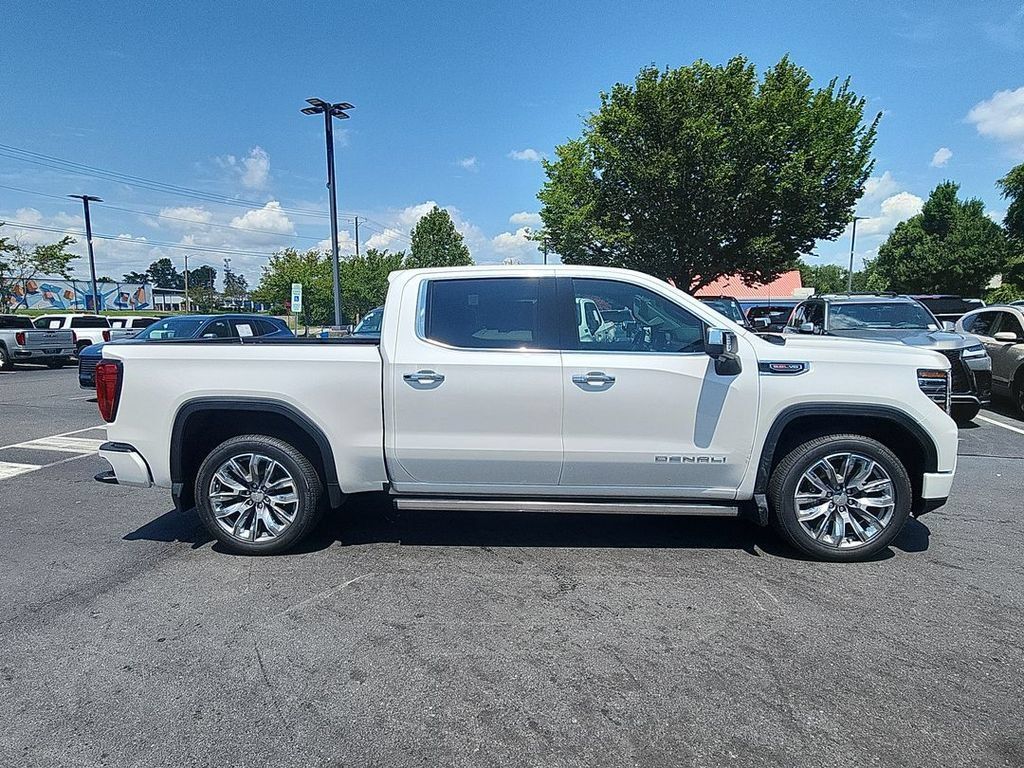 Certified 2024 GMC Sierra 1500 Denali AWD/4WD image 9