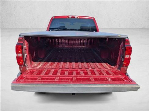 Used 2018 Chevrolet Silverado 1500 LT w/ LT Eassist Package AWD/4WD image 6
