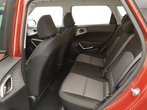 Used 2023 Kia Soul S image 18