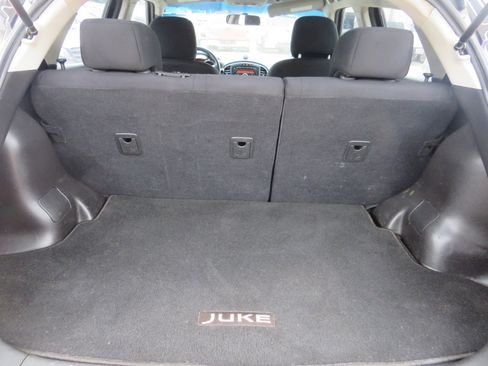 Used 2012 Nissan Juke S image 26