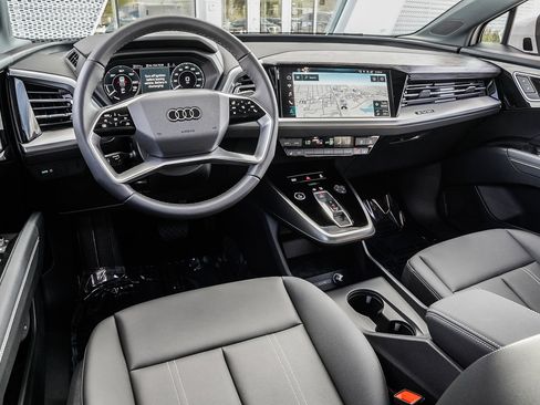 Certified 2024 Audi Q4 e-tron Premium Plus image 7