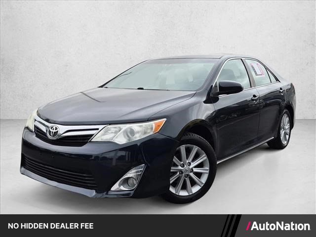 Used 2014 Toyota Camry XLE w/ Leather Package FWD image 1