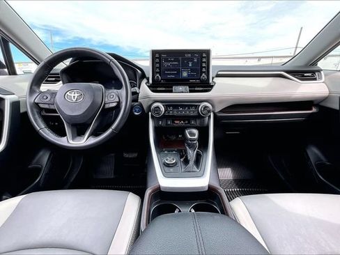 Used 2019 Toyota RAV4 Limited w/ Carpet Mat Package AWD/4WD image 21