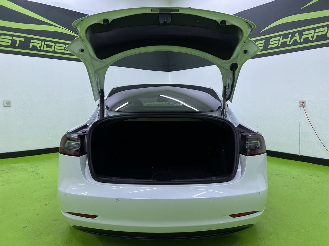 Used 2021 Tesla Model 3 Standard Range Plus RWD image 9