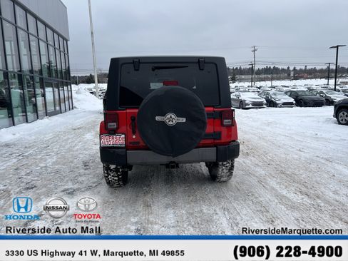 Used 2017 Jeep Wrangler Freedom Edition image 7