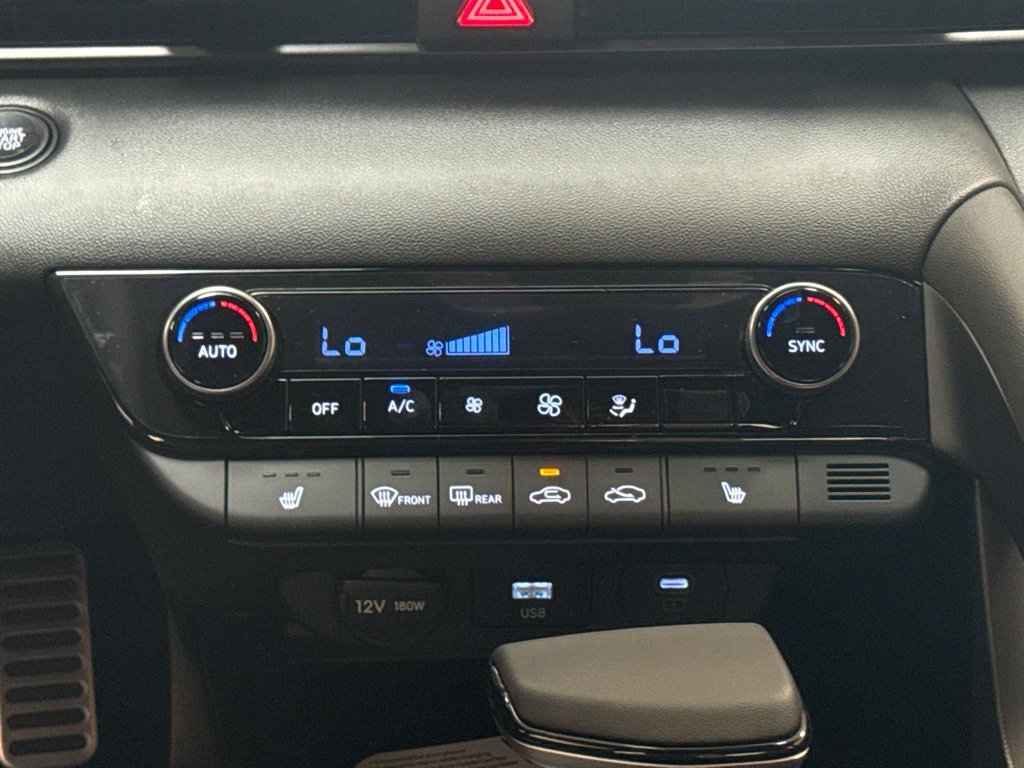 New 2026 Hyundai Elantra SEL Sport FWD image 19