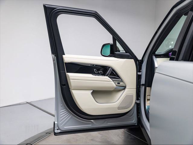 New 2026 Land Rover Range Rover SE AWD/4WD image 24