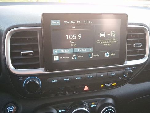 New 2026 Hyundai Venue SEL FWD image 16