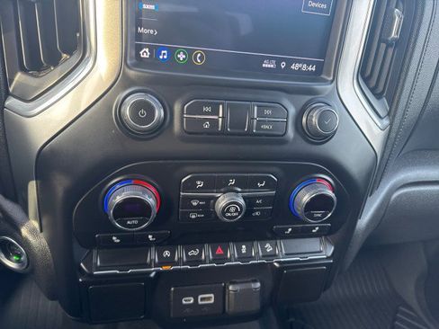 Used 2021 Chevrolet Silverado 1500 LT image 9