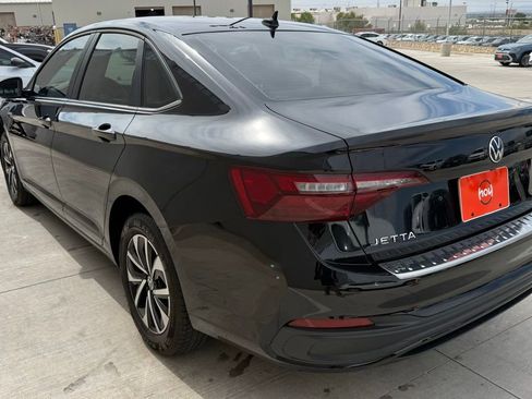 Used 2023 Volkswagen Jetta S FWD image 7