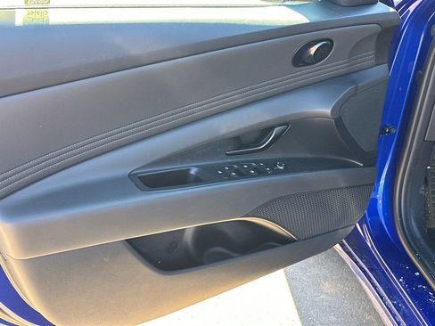 New 2025 Hyundai Elantra Sport image 10