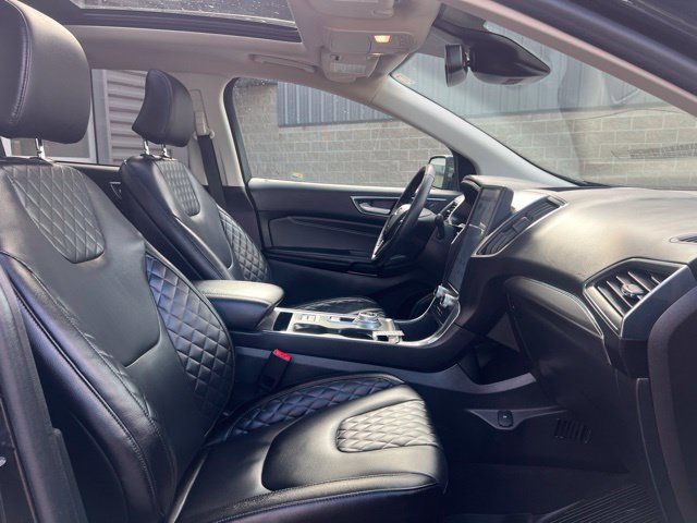 Used 2024 Ford Edge Titanium w/ Equipment Group 301A AWD/4WD image 11