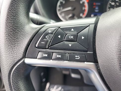 Used 2020 Nissan Sentra S image 21