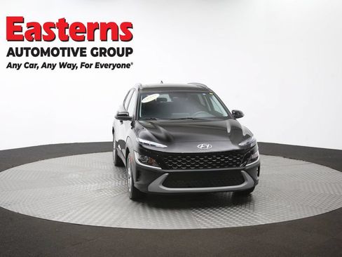 Used 2022 Hyundai Kona SEL w/ Convenience Package AWD/4WD image 52