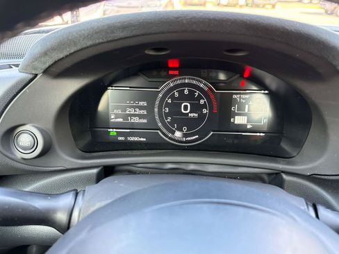Used 2025 Toyota GR86 Premium w/ ALL Weather Mat Package (TMS) RWD image 23