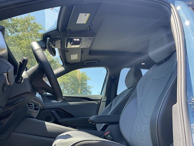 New 2026 Volkswagen Tiguan SE R-Line AWD/4WD image 9