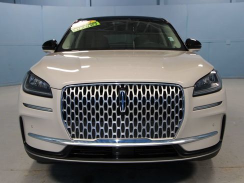 Used 2024 Lincoln Corsair FWD w/ Equipment Group 101A image 31