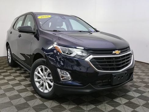 Used 2020 Chevrolet Equinox LS FWD image 3