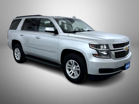 Used 2017 Chevrolet Tahoe LT image 3