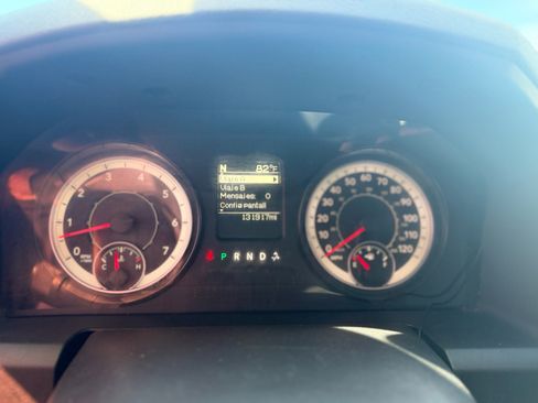 Used 2016 RAM 1500 Classic SLT AWD/4WD image 20
