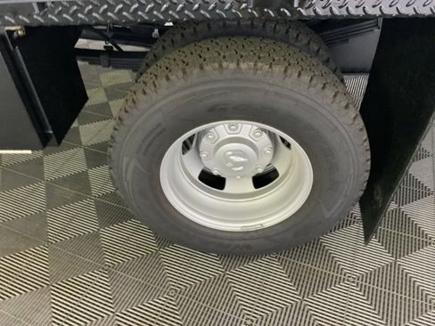 Used 2024 RAM 3500 Tradesman w/ Electrical Accessory Group image 17