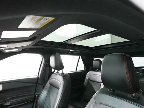 Certified 2023 Ford Explorer ST-Line AWD/4WD image 13