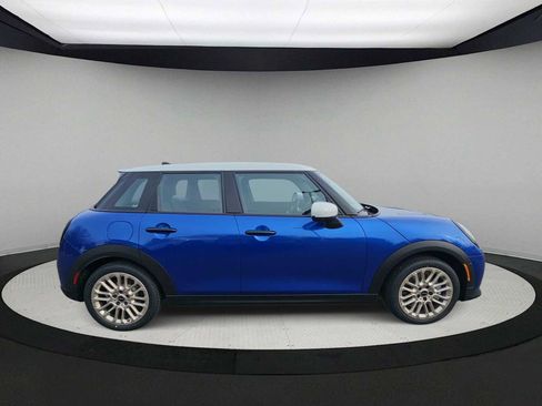 New 2026 MINI Cooper S image 9