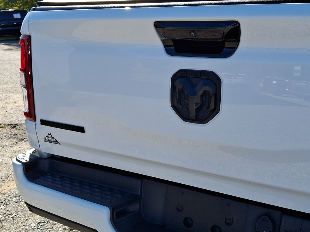 Used 2023 RAM 1500 Big Horn AWD/4WD image 18