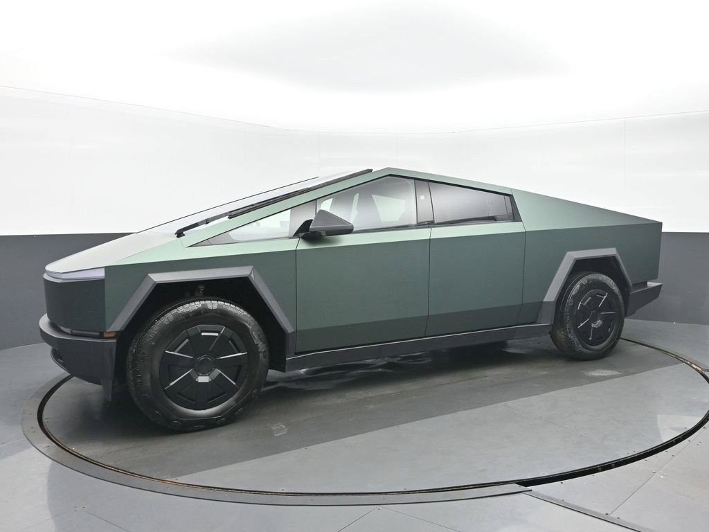 Used 2024 Tesla Cybertruck AWD Crew Cab image 7