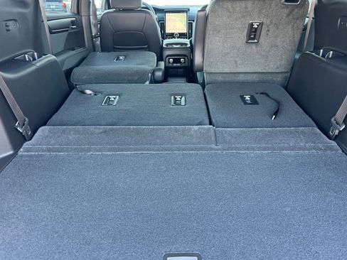 New 2026 GMC Acadia AT4 w/ Luxury Package image 13