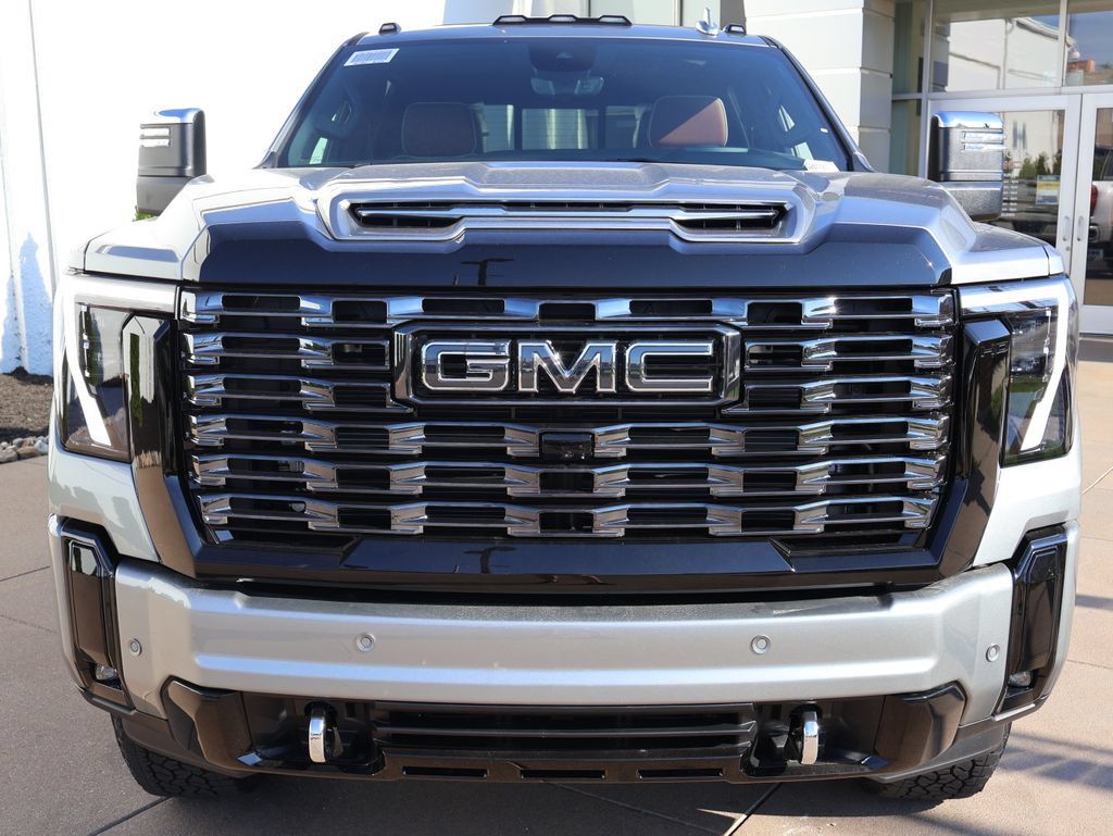New 2026 GMC Sierra 2500 Denali Ultimate w/ Max Trailering Package AWD/4WD image 2