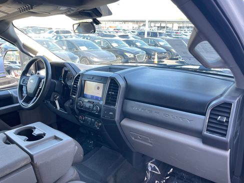 Used 2020 Ford F350 XLT AWD/4WD image 15