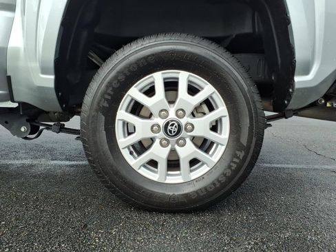 Certified 2025 Toyota Tacoma SR AWD/4WD image 20