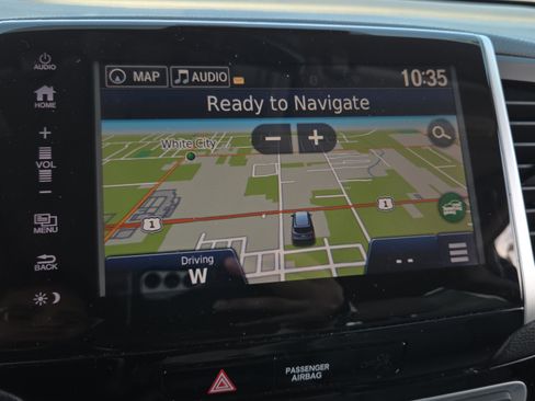 Used 2017 Honda Pilot Touring image 31
