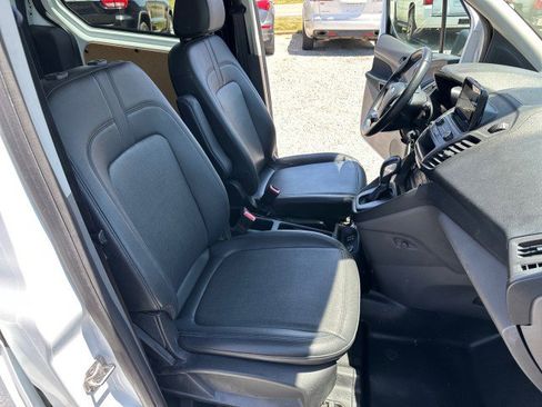 Used 2019 Ford Transit Connect XL FWD image 28