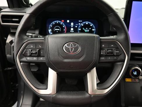 Certified 2026 Toyota 4Runner Limited AWD/4WD image 9