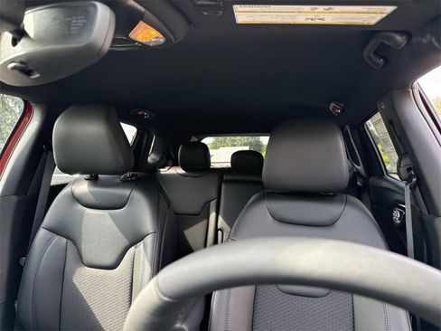 New 2025 Jeep Compass Latitude w/ Altitude Special Edition image 26