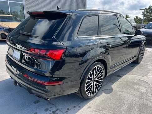 New 2026 Audi SQ7 Prestige AWD/4WD image 5